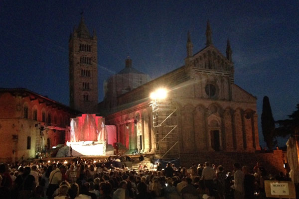 massa_marittima_lirica_in_piazza